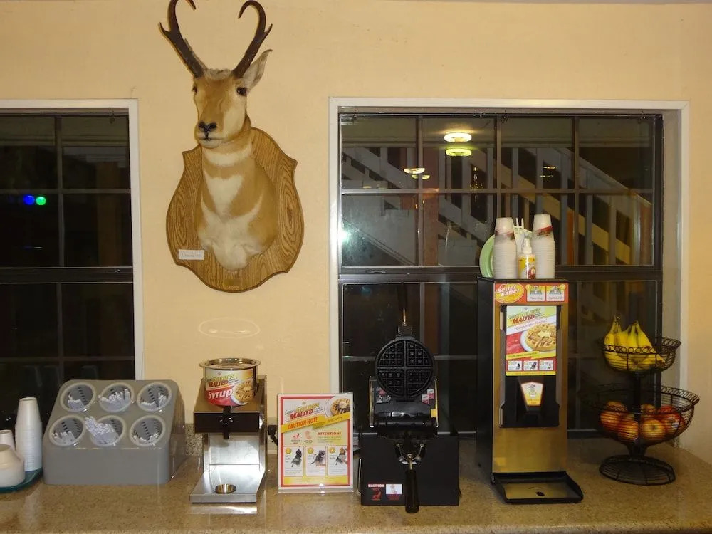 Antlers Inn Goliad