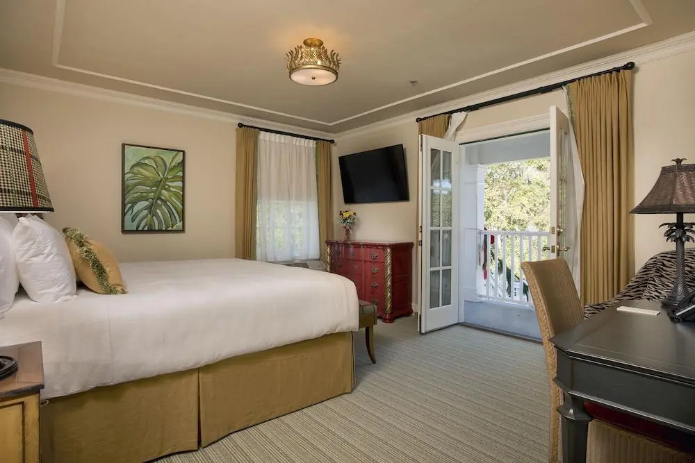 Old Town Bluffton Inn