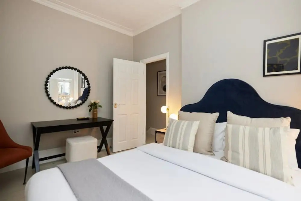The Mitcham Hideout - Lovely 2BDR Flat with Garden