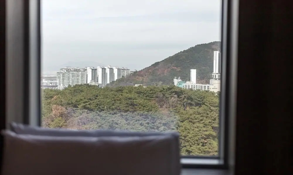 Layers Hotel Busan Hadan