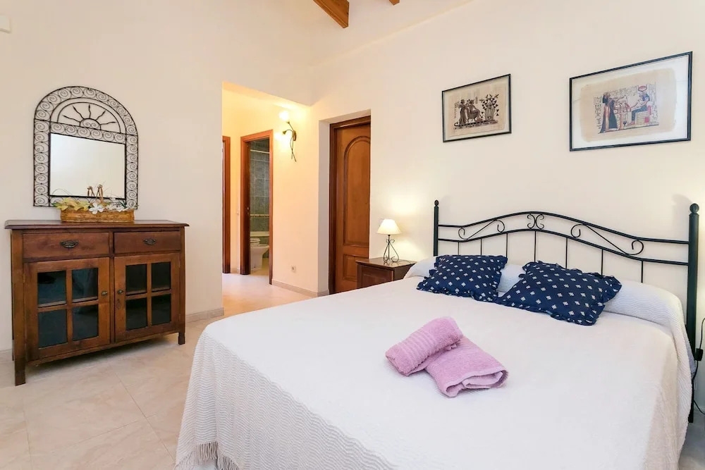 Villa Sol Post