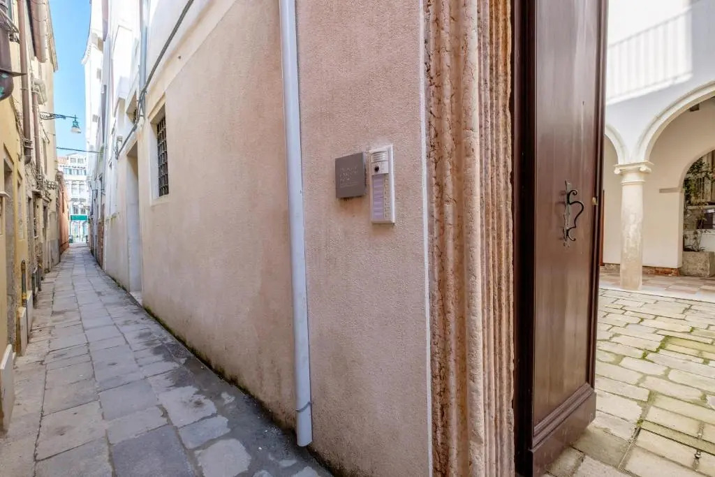Ca' Garzoni Moro Murano