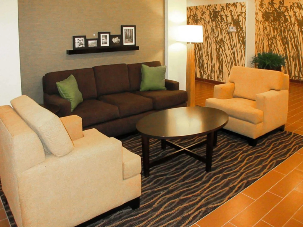 Sleep Inn & Suites West-Near Medical Center
