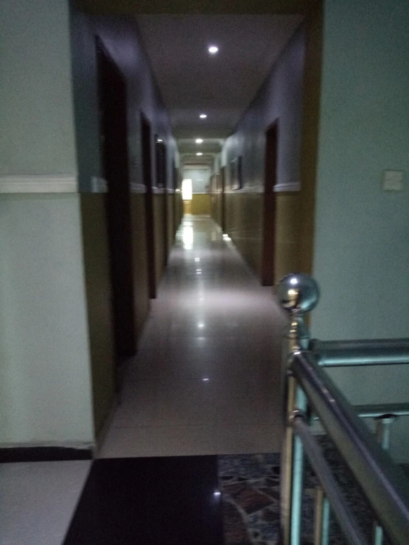 Pulville Boulevard Hotel