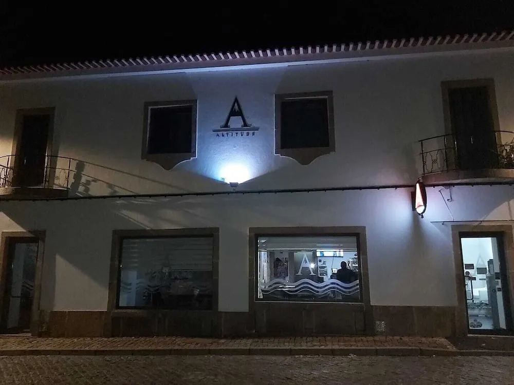Altitude Alojamento e Restauração