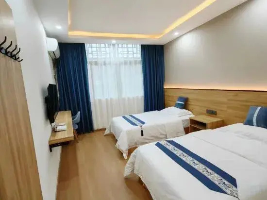 Fengguan Business Hotel