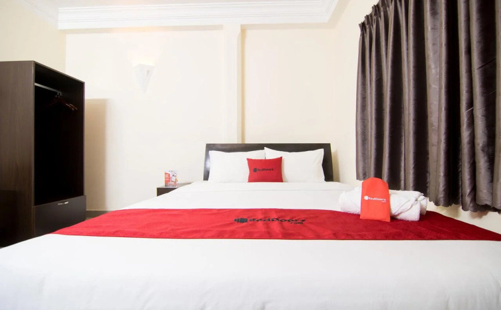 Honey House Hotel