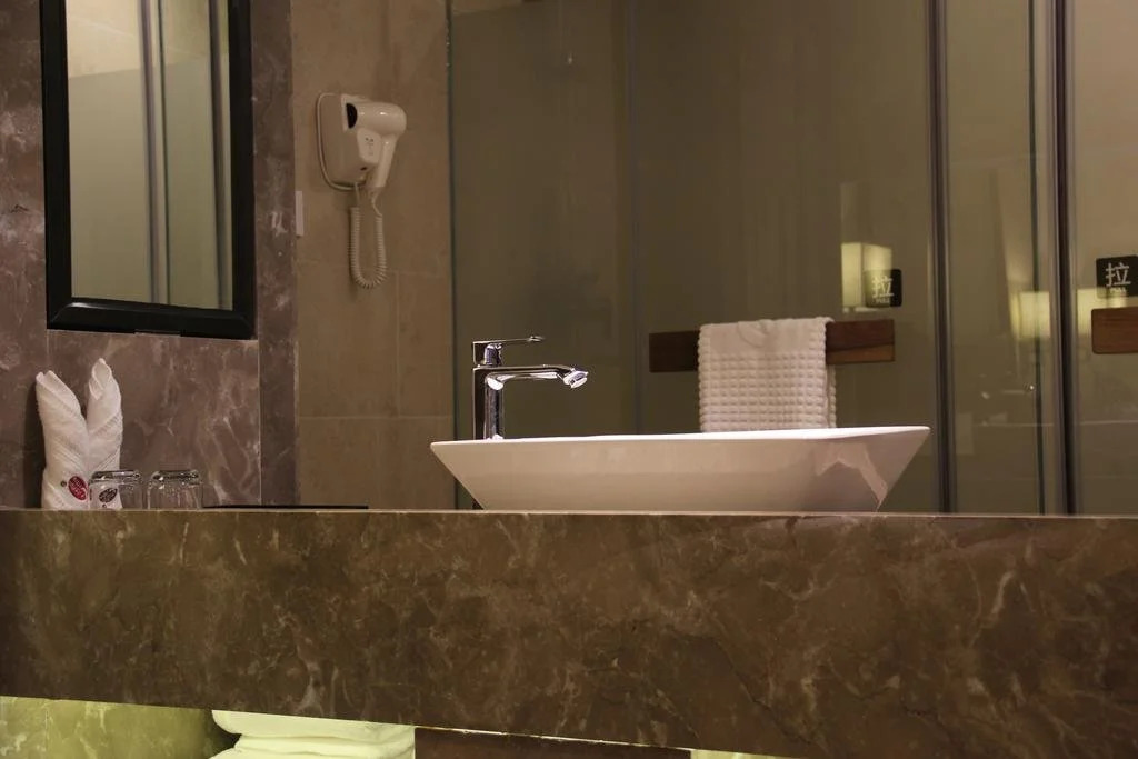 Lettry Hotel