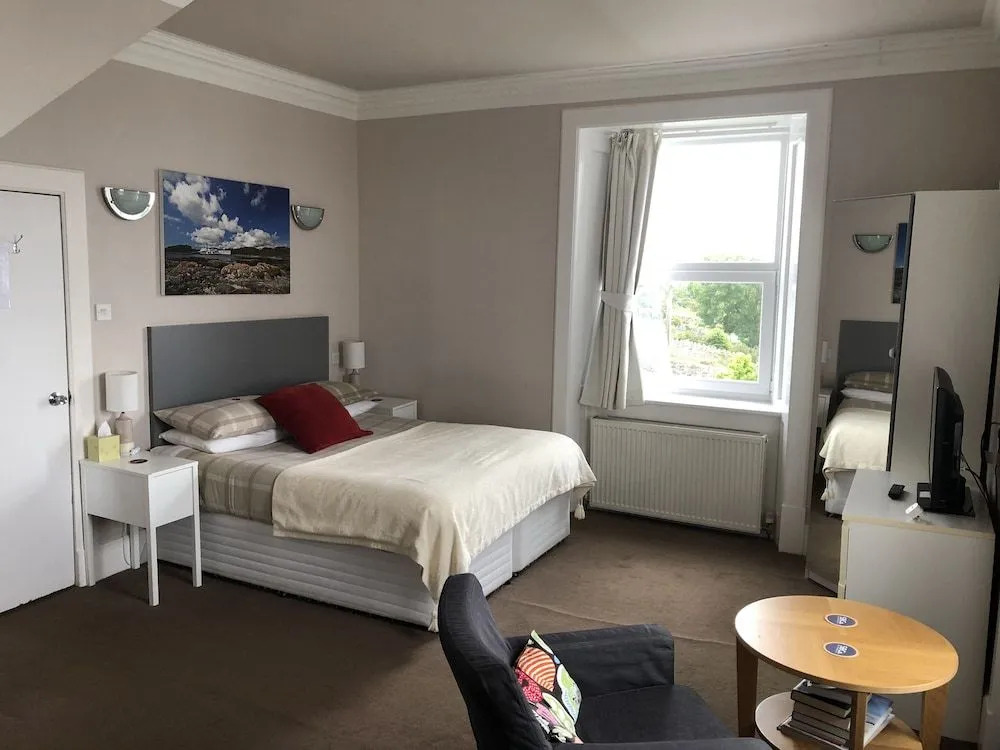 The Bowmore House Bed and Breakfast