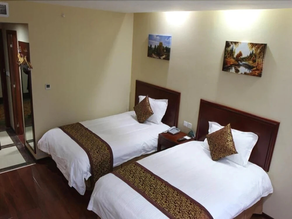 GreenTree Inn Tianjin Xiqing Development Zone Renrenle Square Express Hotel