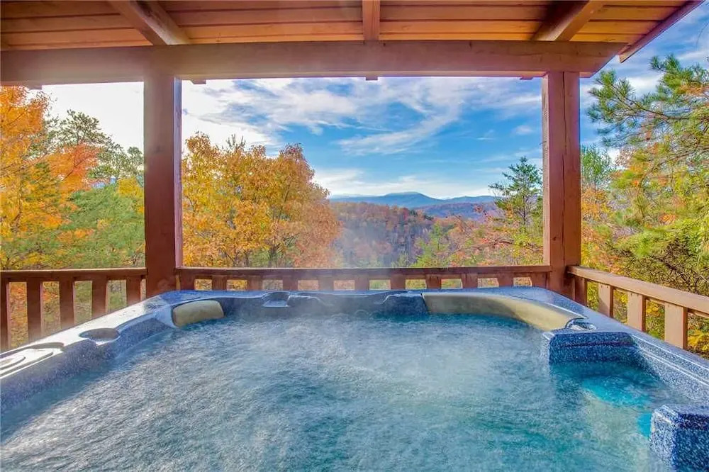 Mountain Top View, 4 Bedrooms, Sleeps 10, Arcade, Hot Tub, Air Hockey