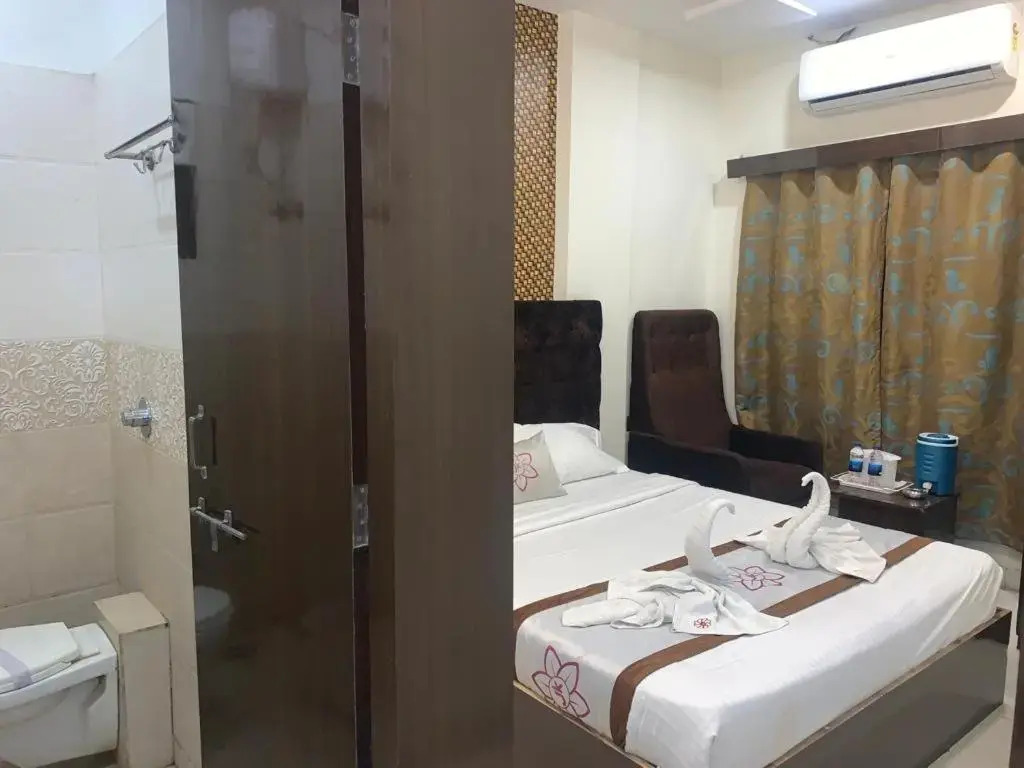 STARiHOTELS Railway Station Hinganghat