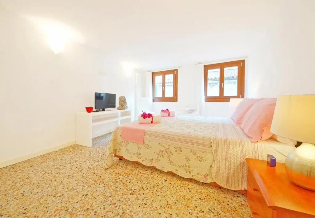 Sant'Aponal Apartment Rialto