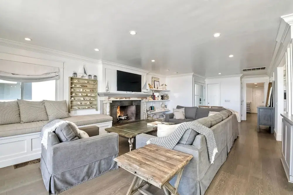 3636 Carlsbad Blvd - Lower
