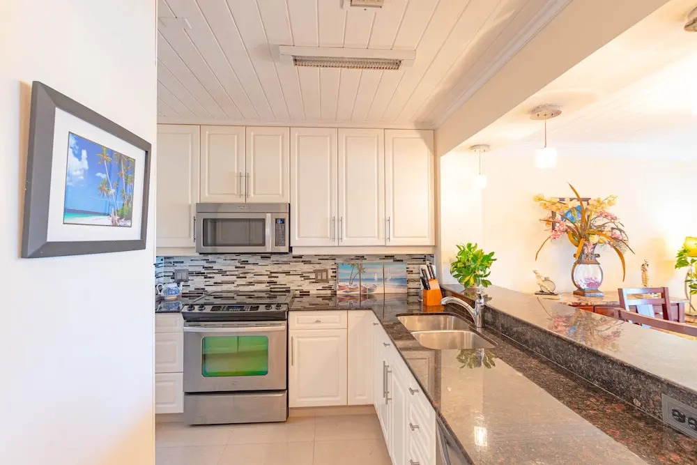 Delaporte 12 Ocean Front Townhome - Pool