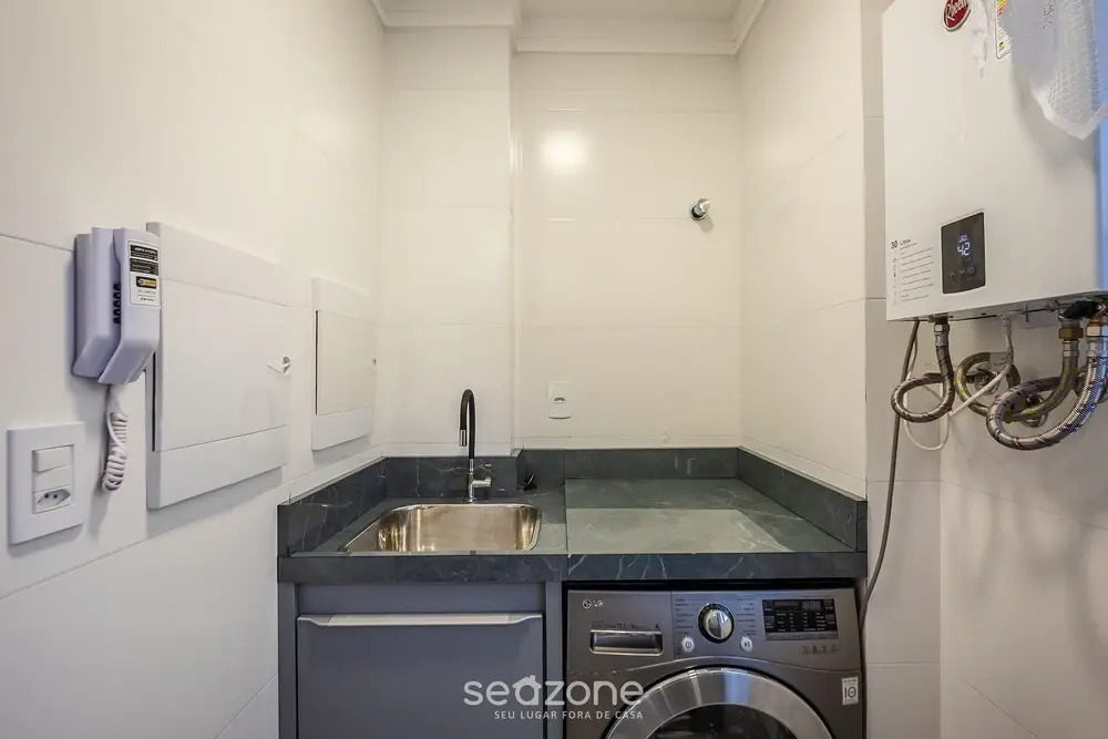 Apt w/ Barbecue Grill 850 m From the Beach Sem0302