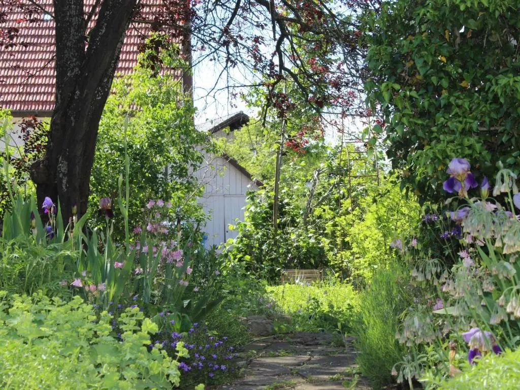 Zur alten Scheune