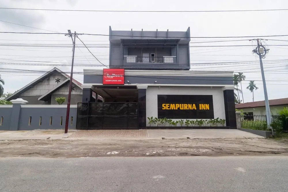 RedDoorz Plus at Sempurna Inn Medan