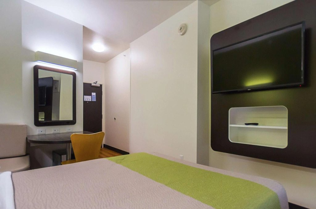 Days by Wyndham South Bend Notre Dame