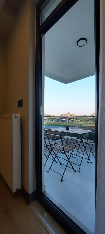 Professionally Maintained Spacious New Suites 2-6