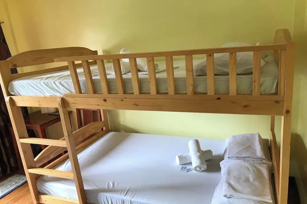 Jhunlyn Rooms for Rent Tagaytay