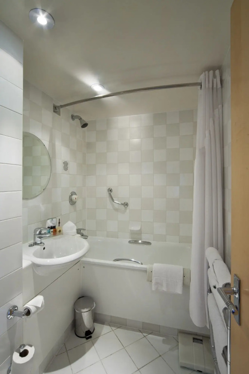 Holiday Inn - Glasgow Airport by IHG