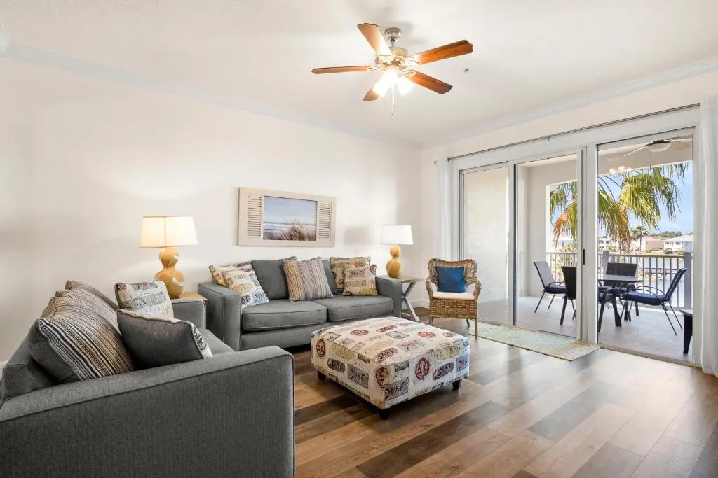 1032 Cinnamon Beach, 3 Bedrooms, Elevator, 2 Heated Pools, Spa, Wifi, New HDTV, Sleeps 6