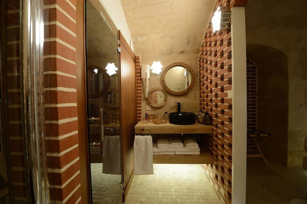 Loft Basfour by Patios du Marais
