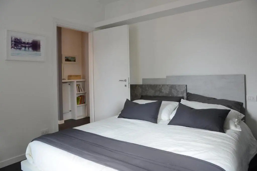 Rezzonico Suites - by MyHomeInComo