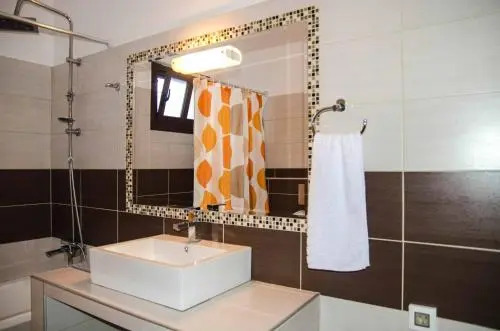 Lindos Central Apartments