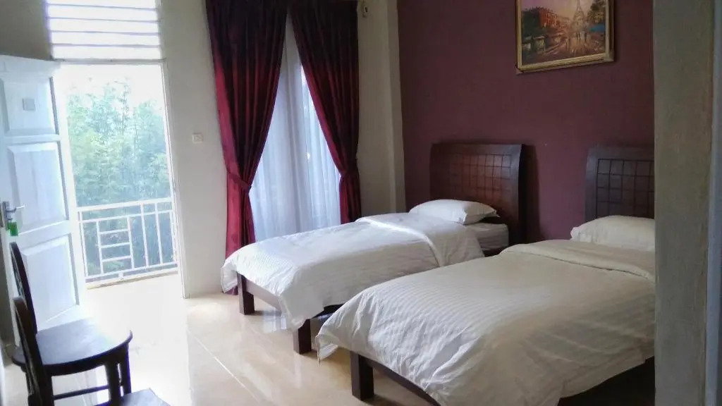 Tulip Inn Tomohon
