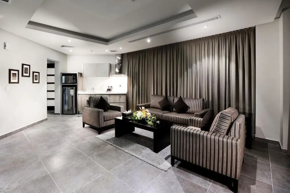 Aswar Hotel Suite Al Ulaya