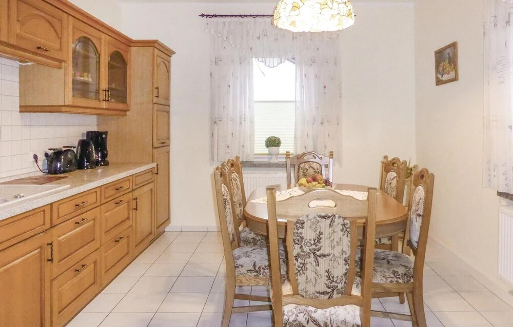 Amazing Apartment in Gelenau With 2 Bedrooms and Wifi