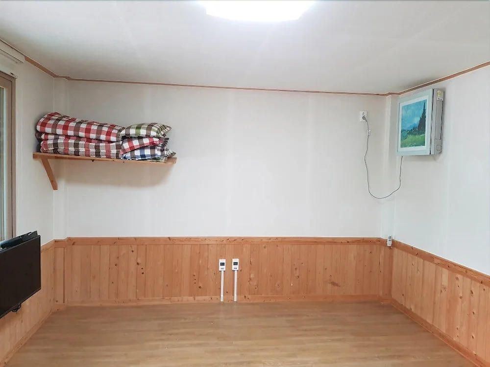 Jungcheon Helaing Pension