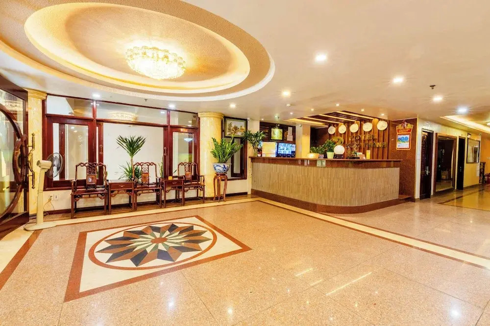 Hung Thanh Airport Hotel