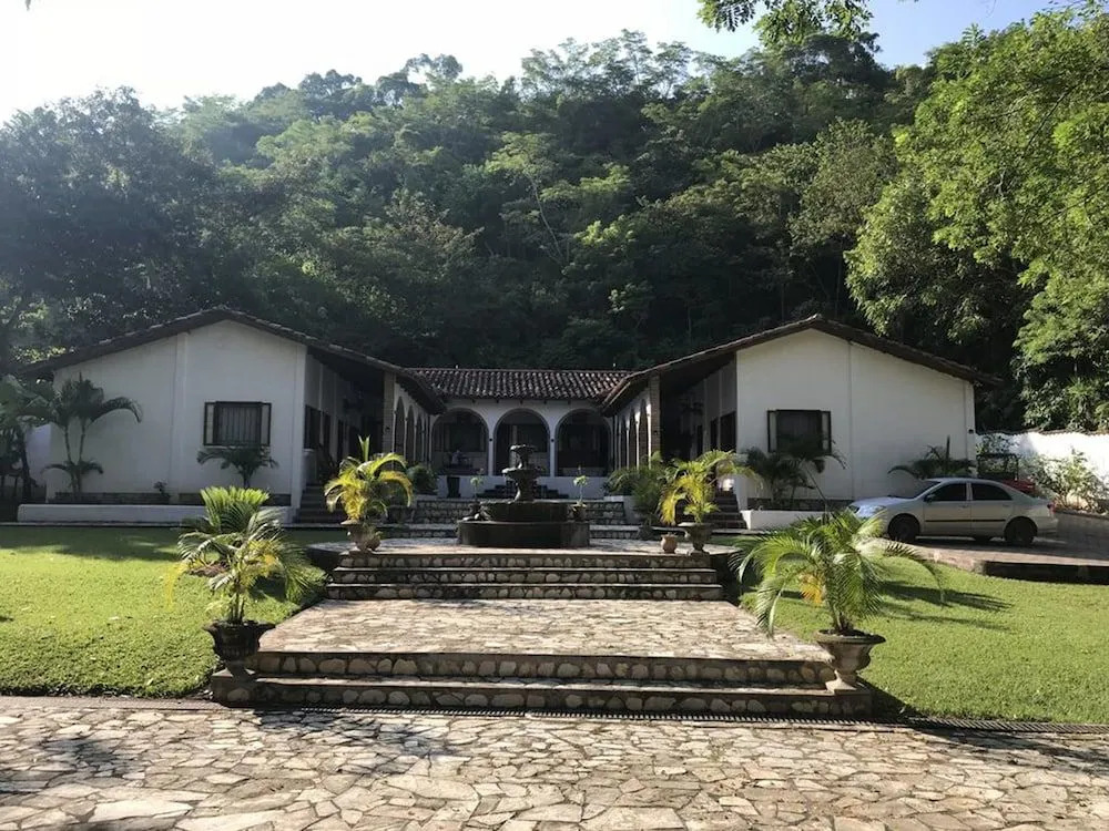 Hacienda La Esperanza