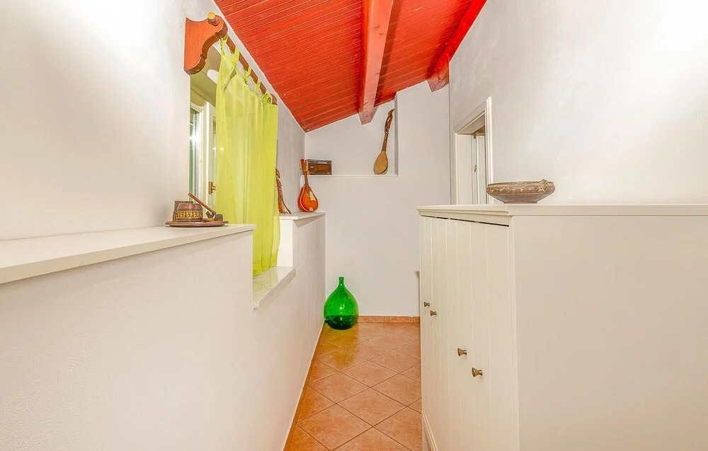 Beautiful Home in Nedescina With Wifi and 2 Bedrooms