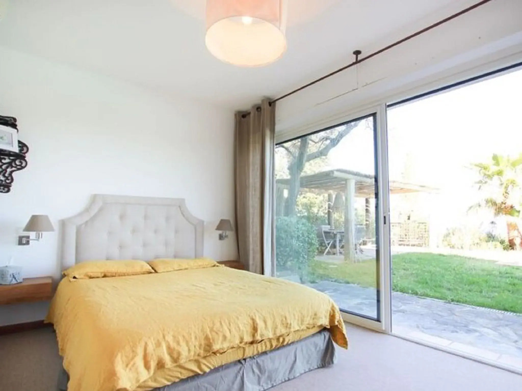 Modern holiday home in Gassin with private pool