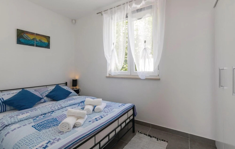 1 Bedroom Gorgeous Home In Marcana