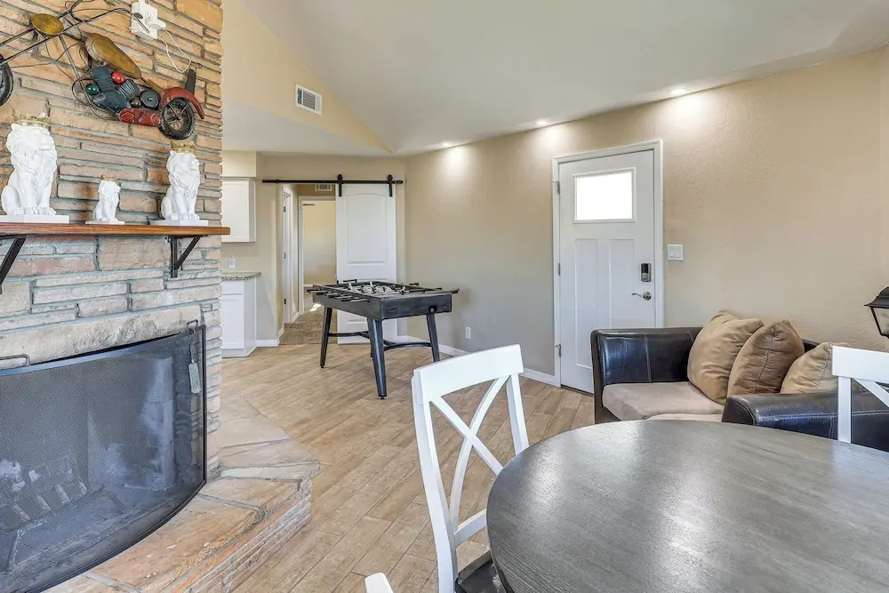 3 Mi to Lake Havasu: Family Home w/ Game Room