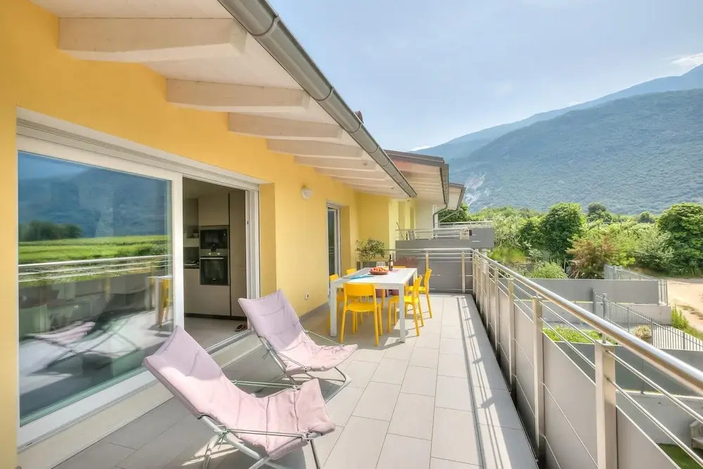 Mirabelle in Dro With 3 Bedrooms and 2 Bathrooms