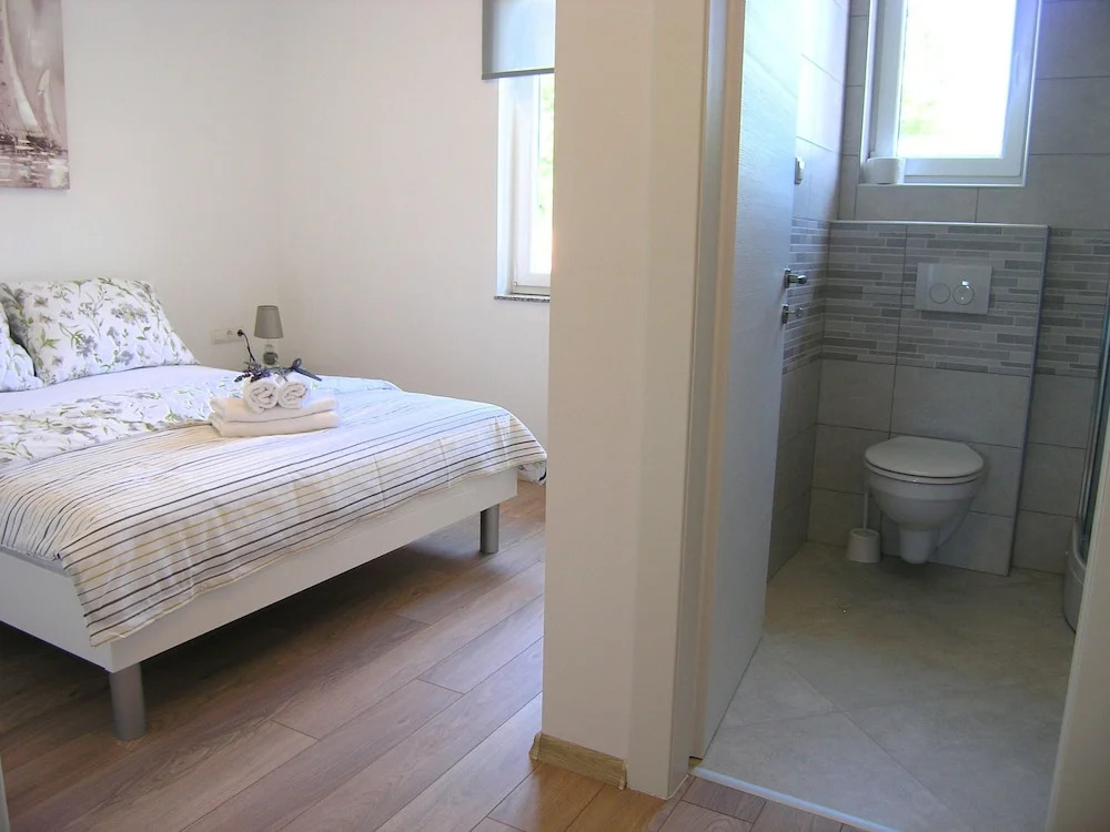 Apartments Dijanic