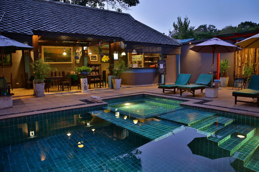 Baan Khao Hua Jook