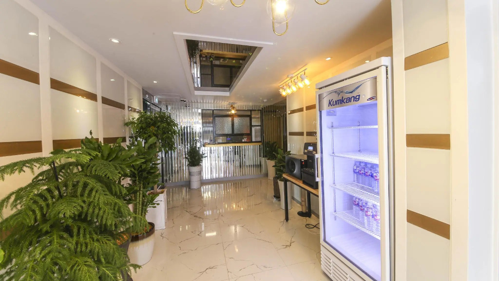 Tour Hotel