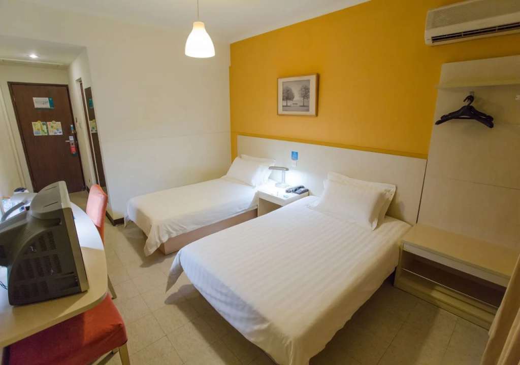 Jinjiang Inn Shanghai Gongfu Xincun Hotel