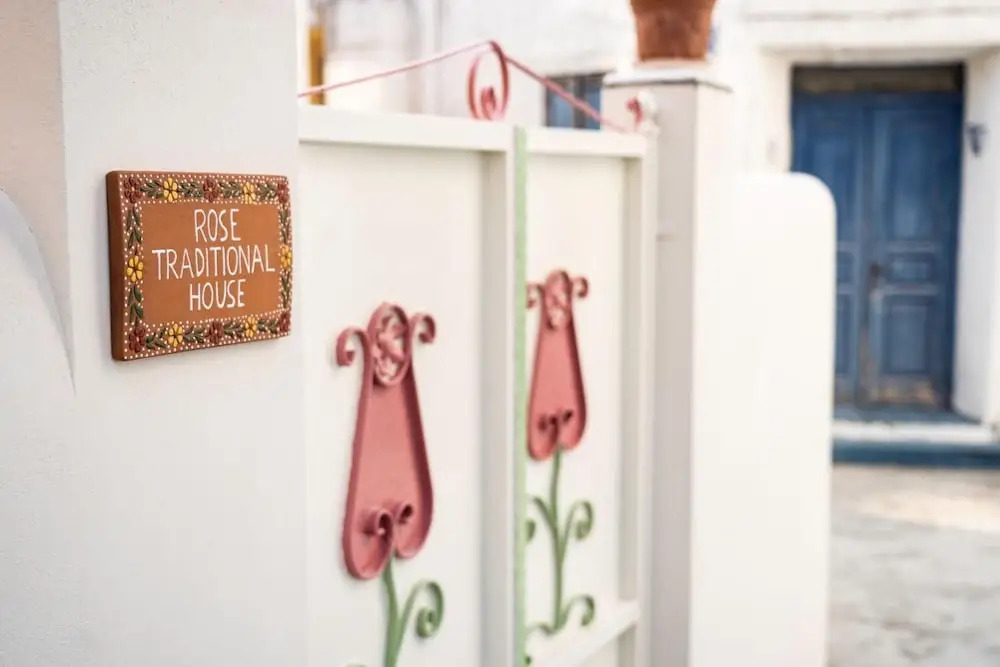 Rose traditional house