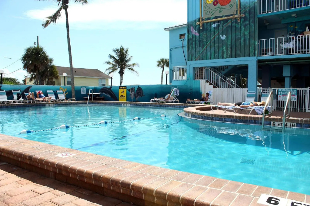 The Bay Inn at the Lani Kai