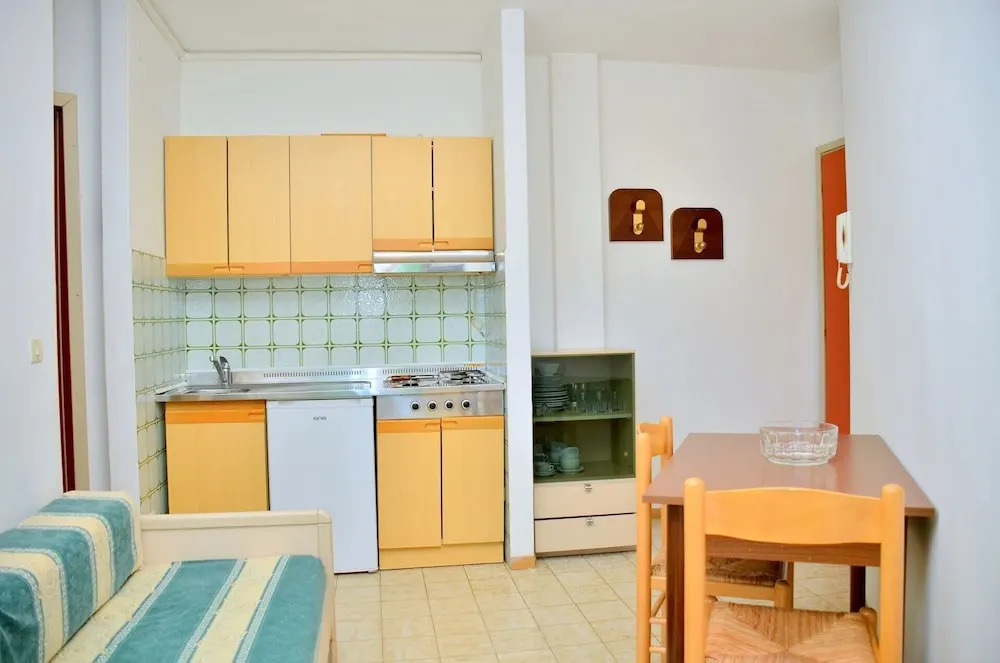 Homely Apartment With Terrace in Bibione - Beahost