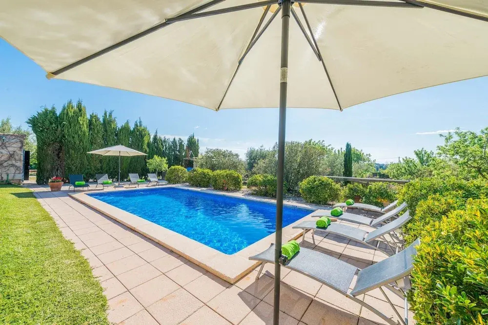 Sa Conca in Manacor With 6 Bedrooms and 4 Bathrooms