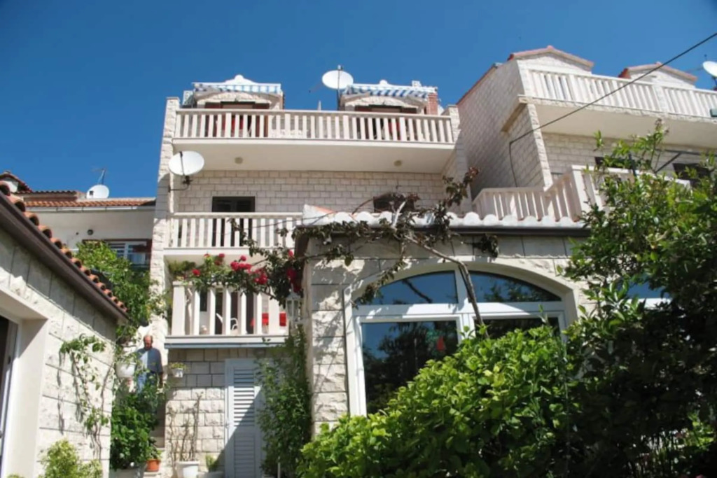 Brač Island Mladineo Studio A1